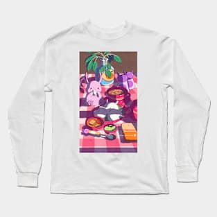 Bunny eating Long Sleeve T-Shirt